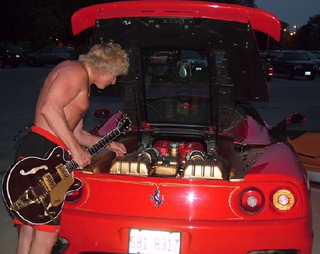 Illustration for article titled Would You Pay This Douche $300 To Drive You In His Ferrari?